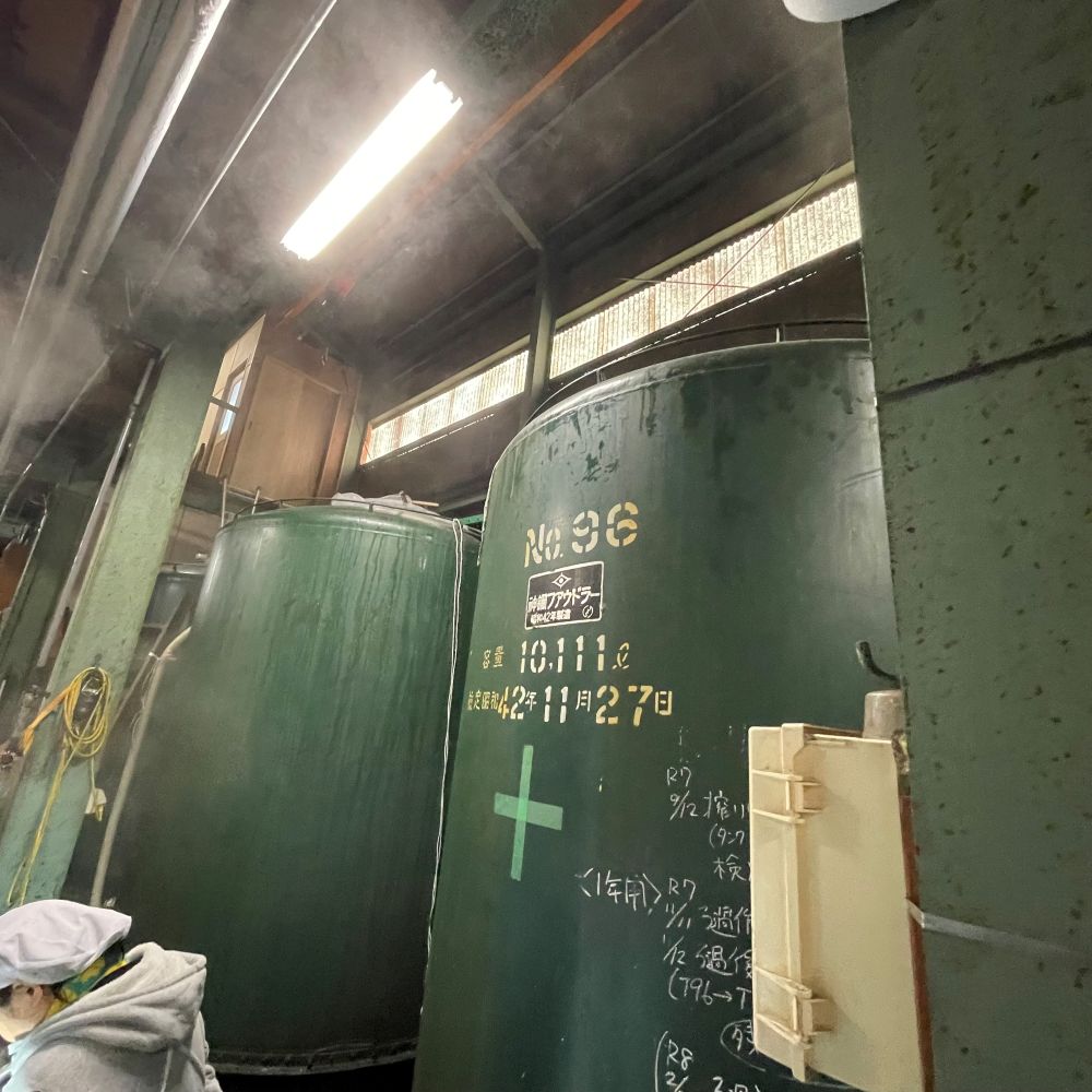 みりんをこのタンクで約６か月間仕込む